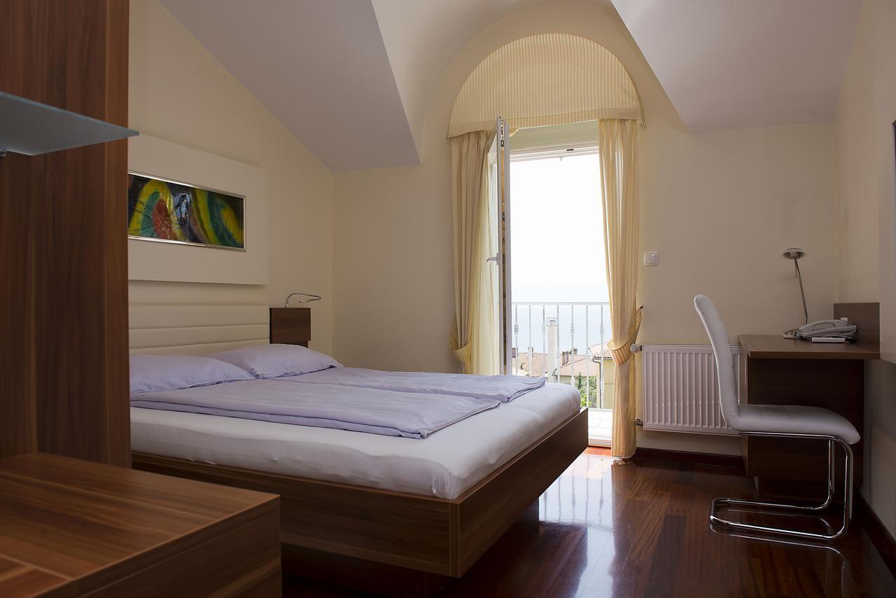 Pansion Maestral Otel Novi Vinodolski Dış mekan fotoğraf