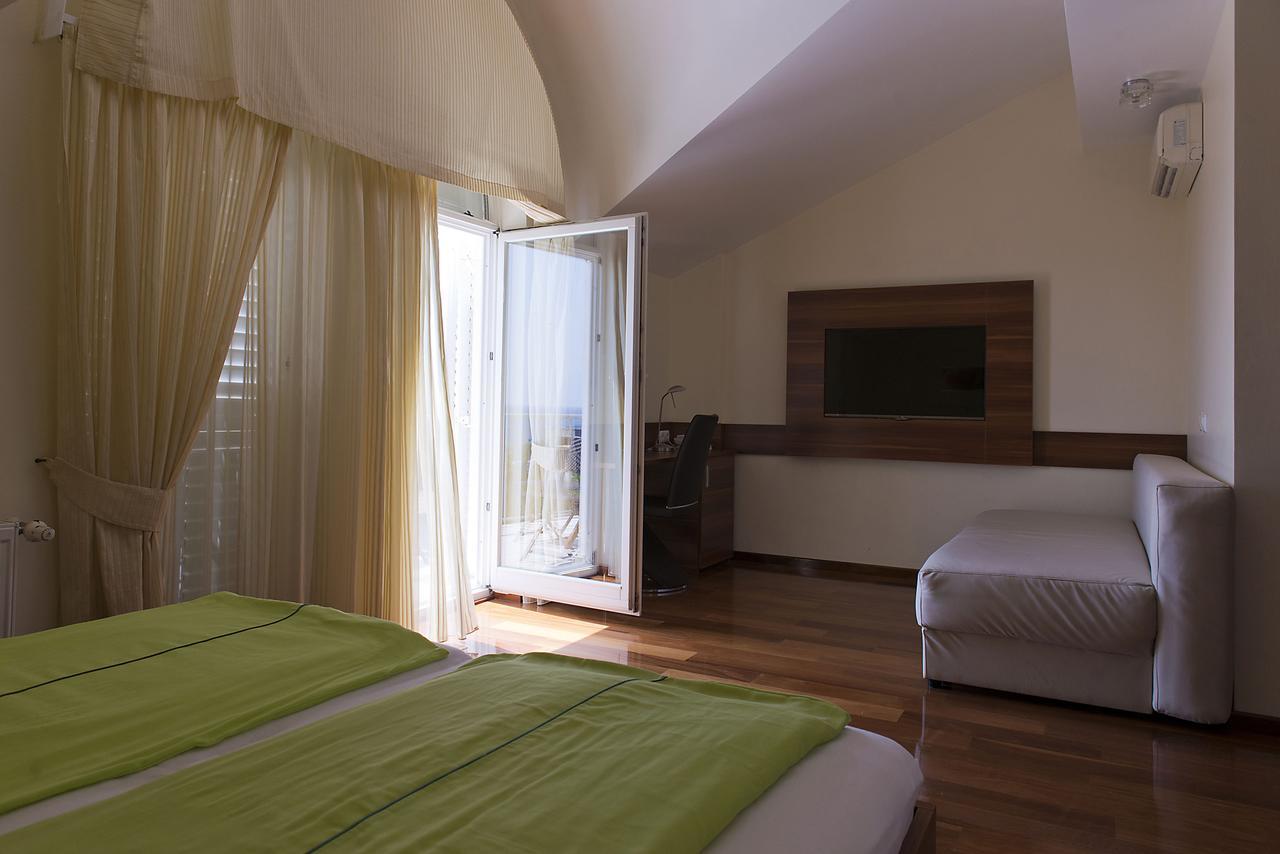 Pansion Maestral Otel Novi Vinodolski Dış mekan fotoğraf