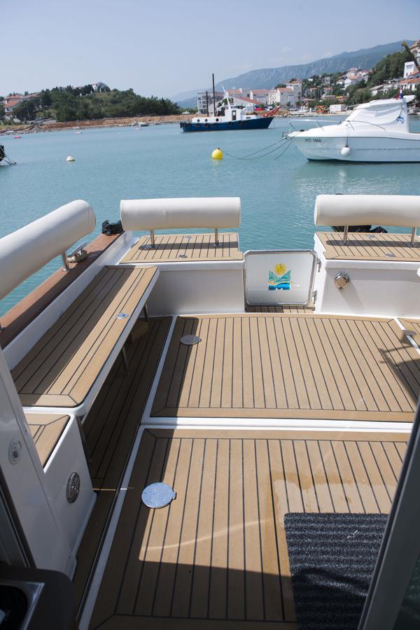 Pansion Maestral Otel Novi Vinodolski Dış mekan fotoğraf